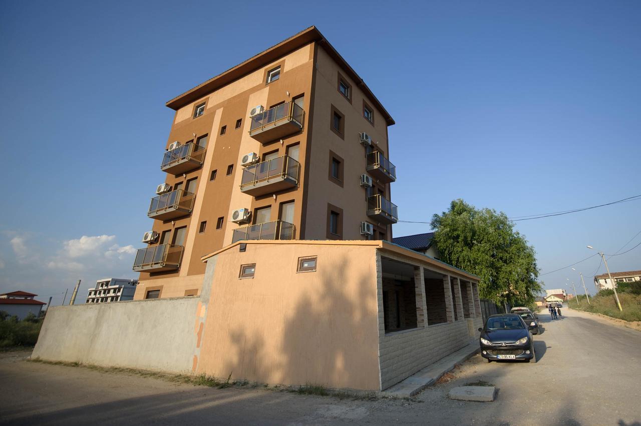 La Mare Darius Mihai Navodari Exterior photo